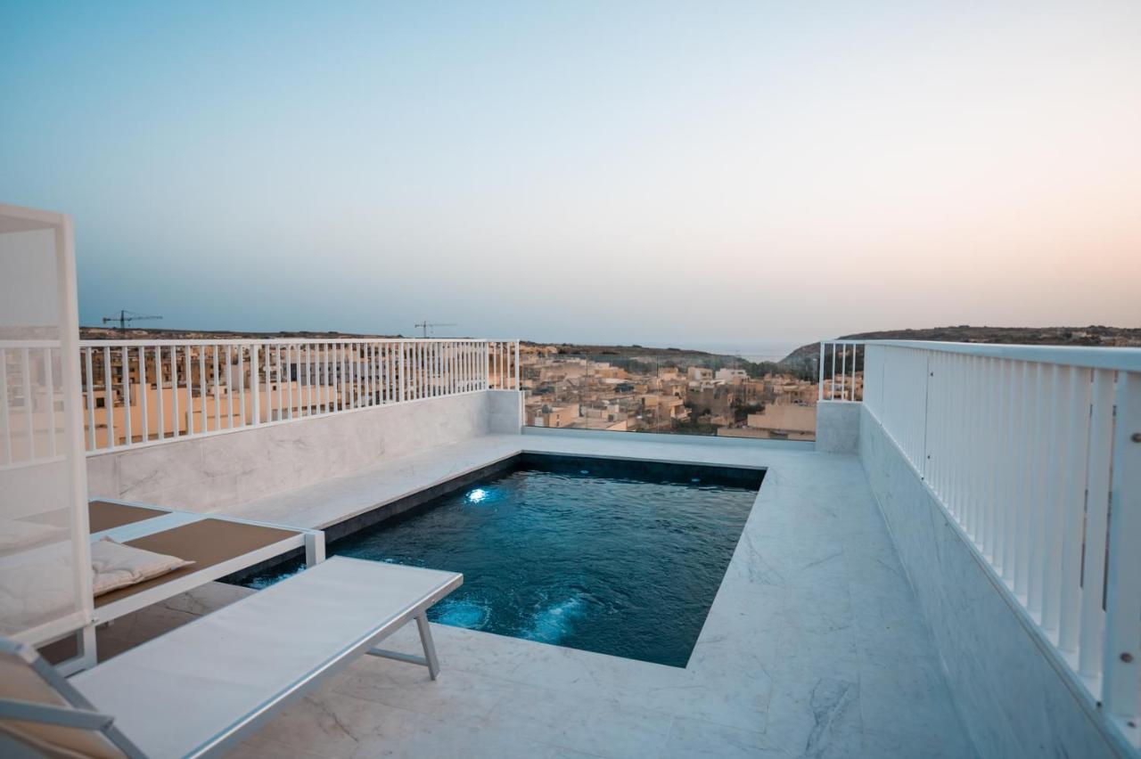 Anici Crt Penthouse 4 - With Private Rooftop Pool Виктория Экстерьер фото