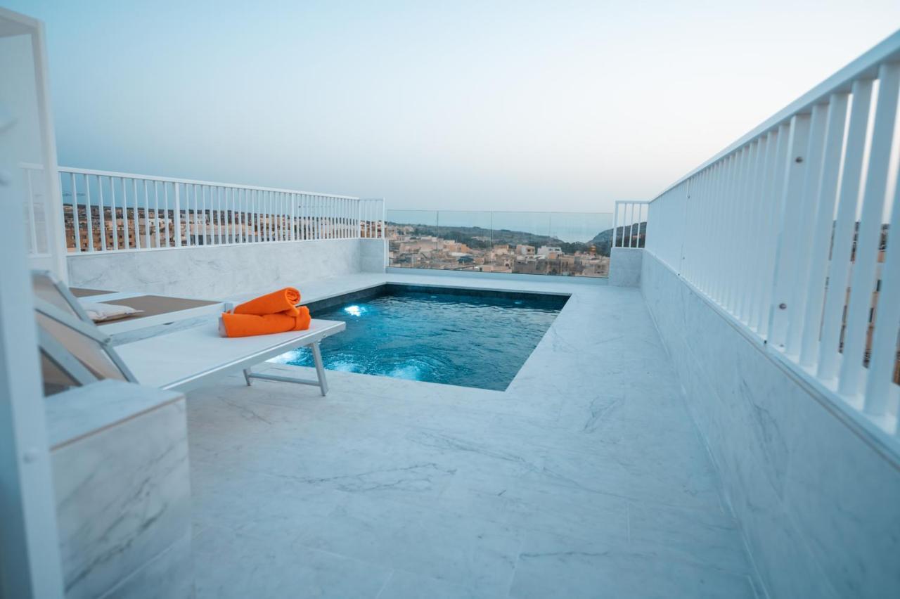 Anici Crt Penthouse 4 - With Private Rooftop Pool Виктория Экстерьер фото