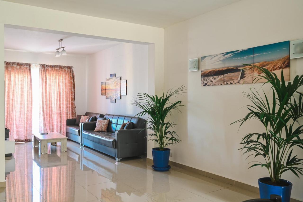 Anici Crt Penthouse 4 - With Private Rooftop Pool Виктория Экстерьер фото